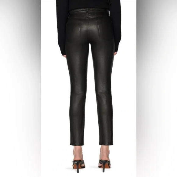 COPY - FRAME
Le High Ankle Straight Leg
Leather Jeans - Picture 8 of 10